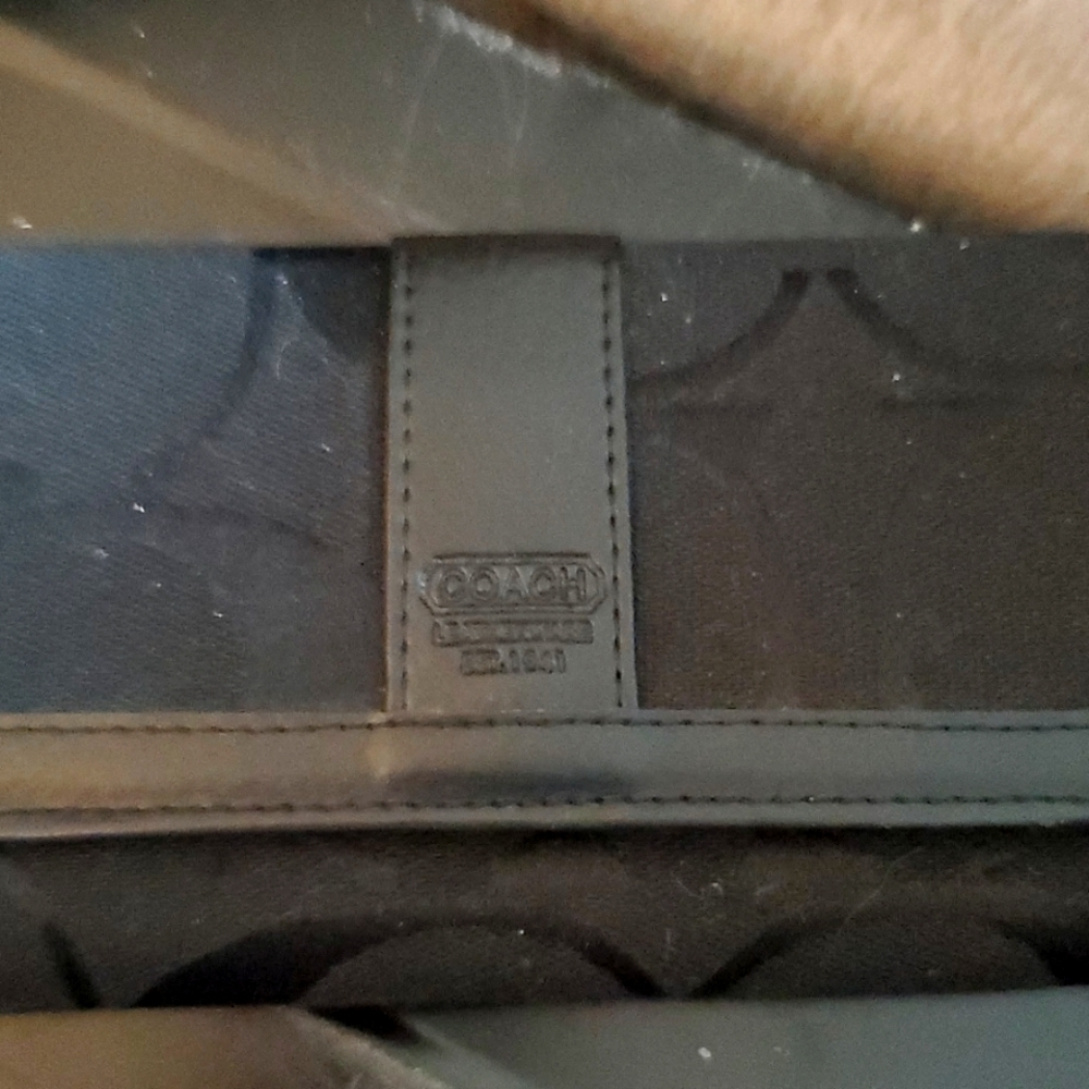 Black Wallet w/ checkbook